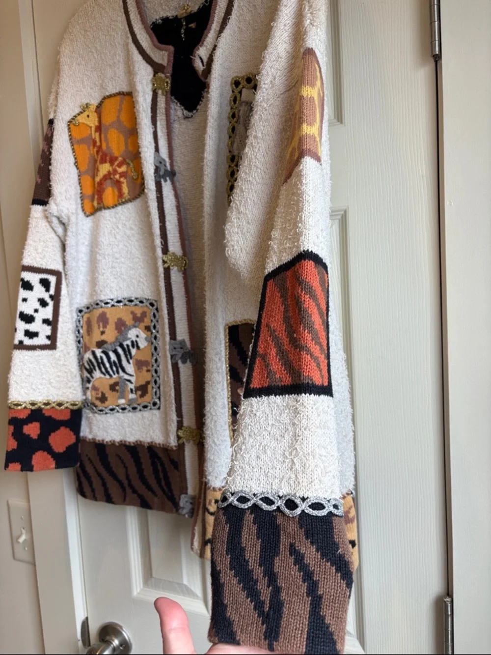 The Collective Works of Beaek | Cream Safari Animal Cardigan Size Large - Picture 5 of 7